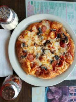 Asparagus Pizza