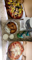 Cal'z Pizza Subs And Chicken Wings