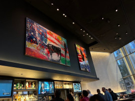 Doc B's Restaurant Bar