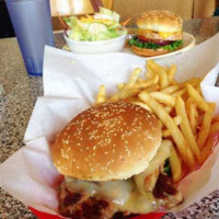 Breaktime Deli And Cafe