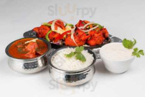 Tandoori Bistro