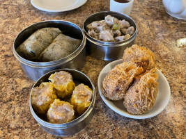 Hong Kong Garden Seafood Dim Sum Cafe