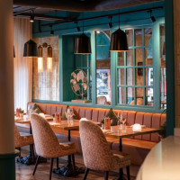Sloane Place Restaurant Bar