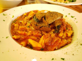 Molto Bene Italian Eatery