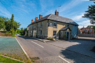 Fiddleford Inn