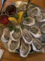 Pearl Oyster Bar