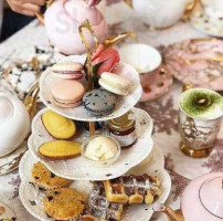 Rose and Blanc Tea Room