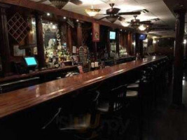 Blarney Stone Bar Restaurant