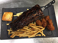 Montana's BBQ & Bar - Brantford