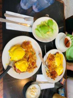 Gracie's On 2nd Diner