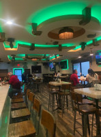 Pura Vida Lounge