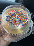 Smallcakes Cupcakery
