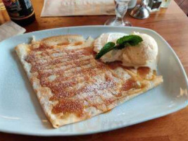 Creme De La Crepe