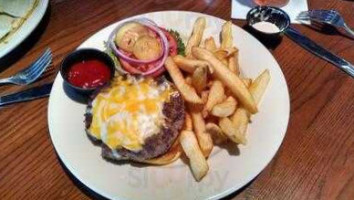 Hickory Tavern