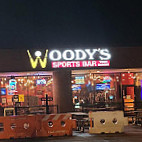 Woody's Sports