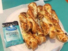 Red Tomato Pizza House