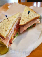 Merritt Station Cafe