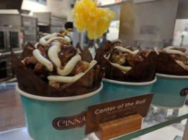 Cinnabon