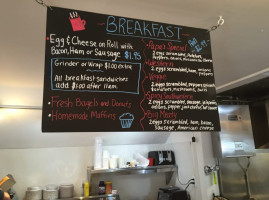 Papa's Main Street Deli