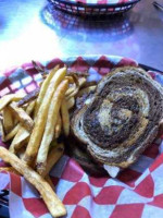 Polito's Beer Barrel