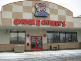 Chuck E. Cheese