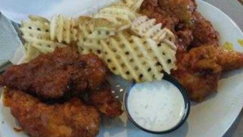 Pluckers Wing