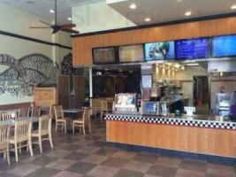 Underground Burgers Crepes