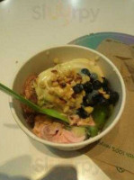 Yogurtland