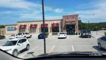 Old Chicago Pizza Taproom