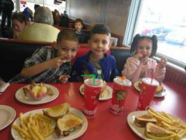 Friendly's