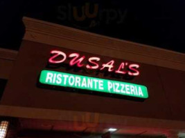Dusal's Italian Pizzeria