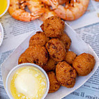 Captain Pell's Fairfax Crabhouse