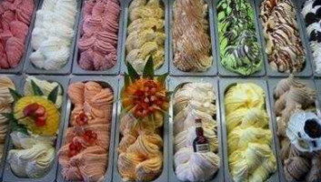 Italianna's And Gelateria