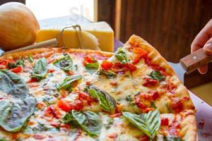 Papa Ray's Pizza Wings