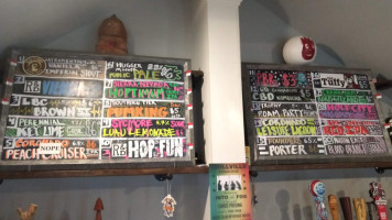 Yacht Club Beverage House