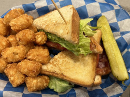 Riptides Sports Grill