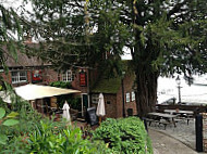 The Jolly Sailor, Old Bursledon