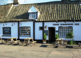 Three Horseshoes Inn