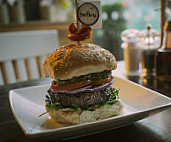 Handmade Burger Co