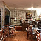 Louchi's Tearoom