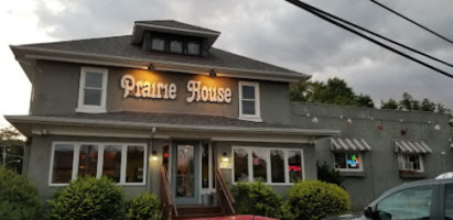 Prairie House Tavern