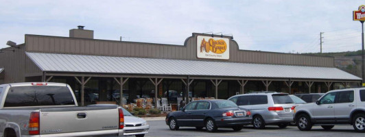 Cracker Barrel Old Country Store