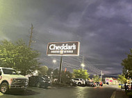 Cheddar's Scratch Kitchen