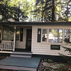 Spruce Point Inn Resort And