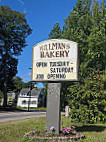 Hillman's Bakery