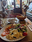 Elbows Cafe