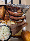 Famous Dave's B-que