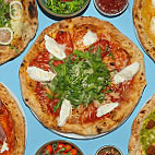 MOMO Pizza Gourmet