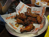 Hooters