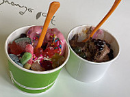 Orange Leaf Frozen Yogurt